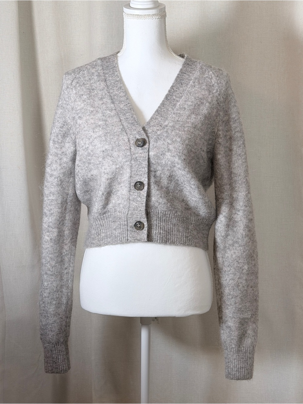 H&M Mohair Wool Blend Cropped Cardigan button up Light Grey Women's Small